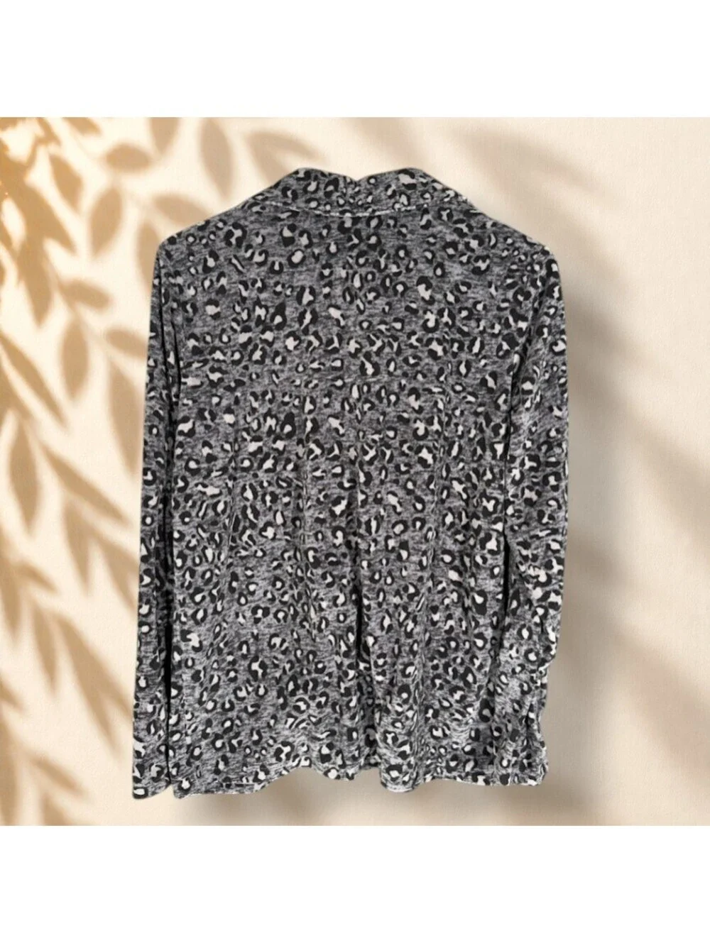 Sonoma Sleepshirt Women M Medium Gray Animal Print Button Up Collared Faux Fur